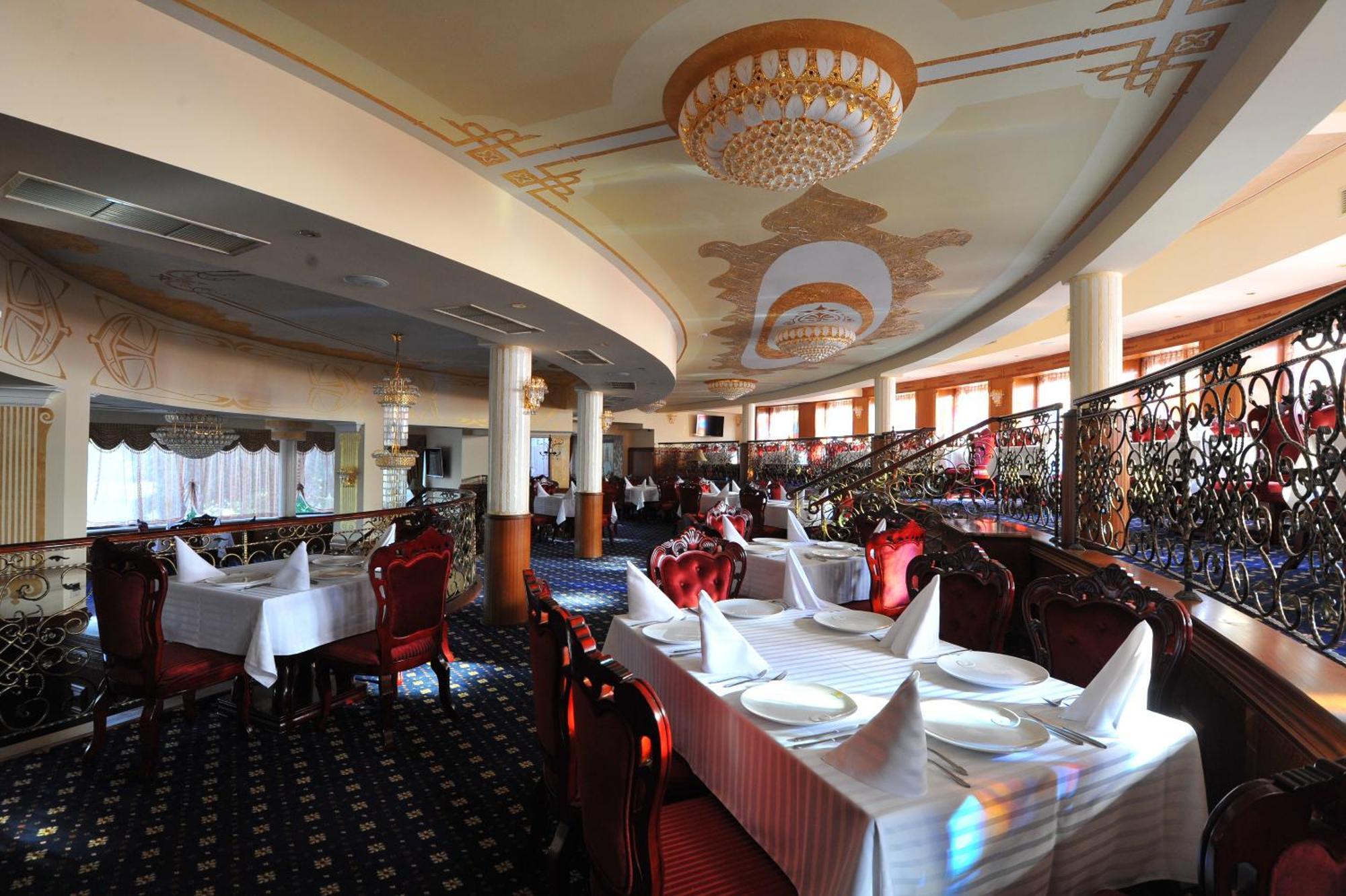Park Hotel สตาราซาโกรา ภายนอก รูปภาพ The restaurant